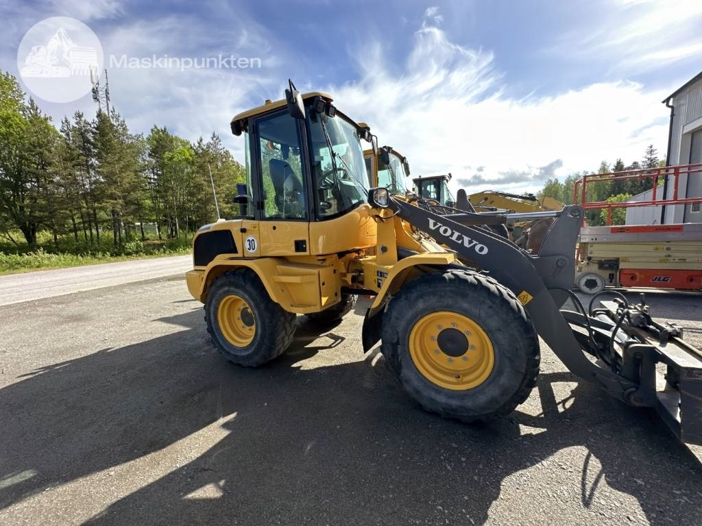 Volvo L 35 G - 휠 로더 : 사진 5 Volvo L 35 G - 휠 로더 : 사진 5