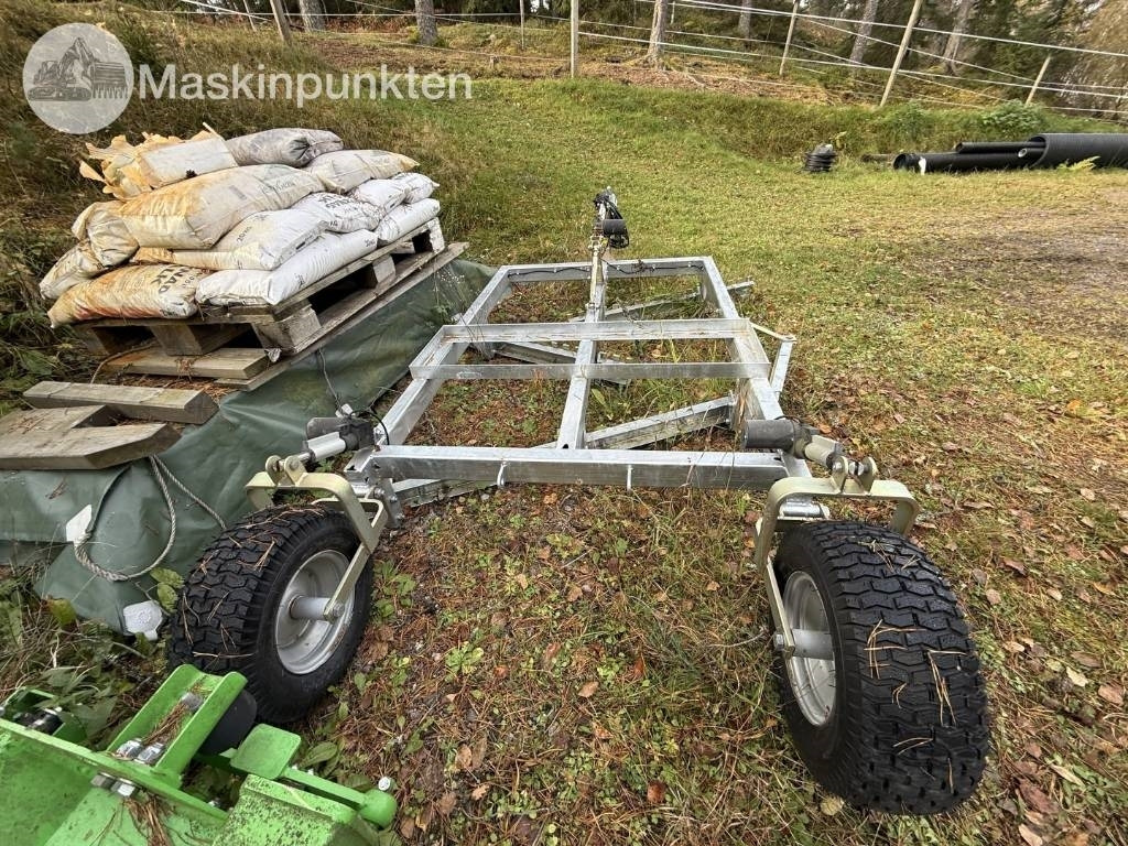 Ystad maskiner YVP 165T vägsladd - 건설장비 : 사진 4 Ystad maskiner YVP 165T vägsladd - 건설장비 : 사진 4