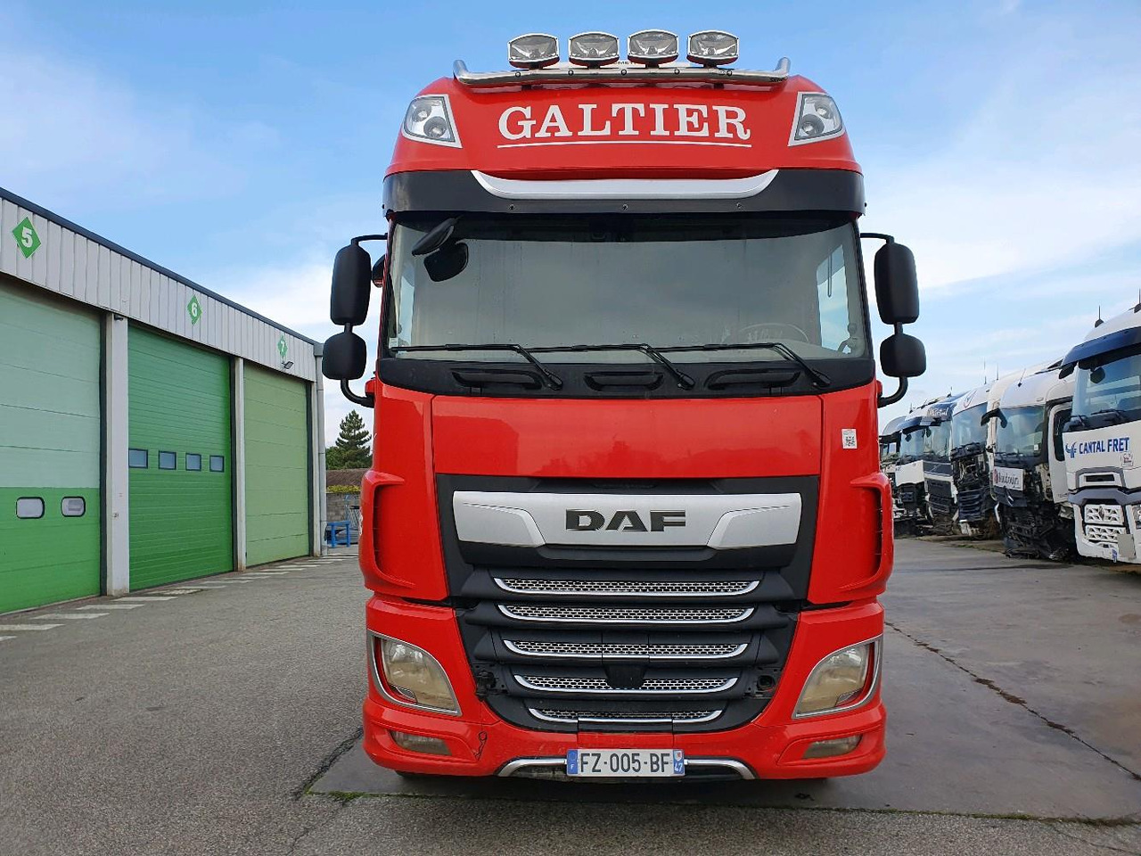 DAF XF530 - 트랙터 유닛 : 사진 2 DAF XF530 - 트랙터 유닛 : 사진 2