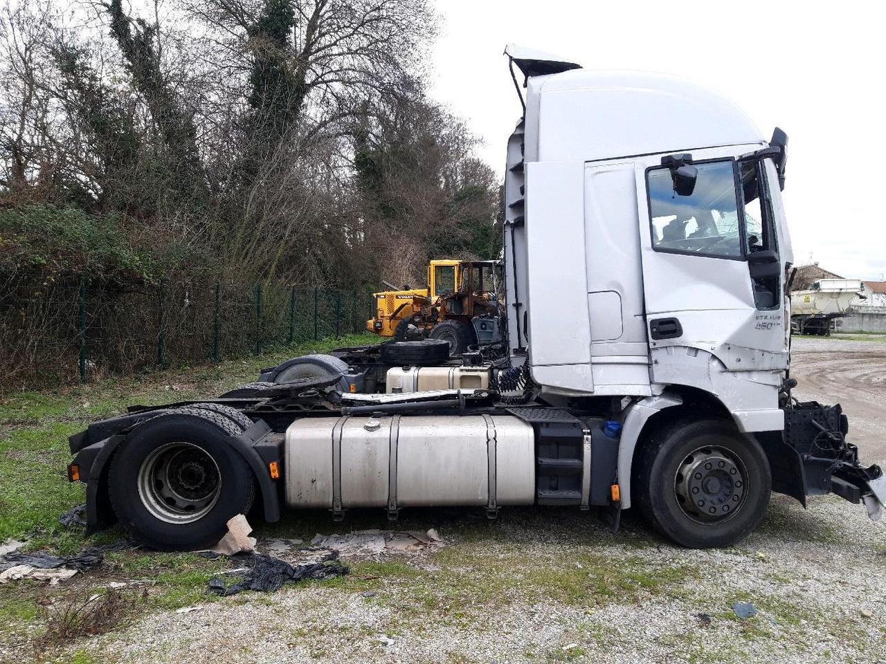 IVECO STRALIS 460 E6 - 트랙터 유닛 : 사진 3 IVECO STRALIS 460 E6 - 트랙터 유닛 : 사진 3