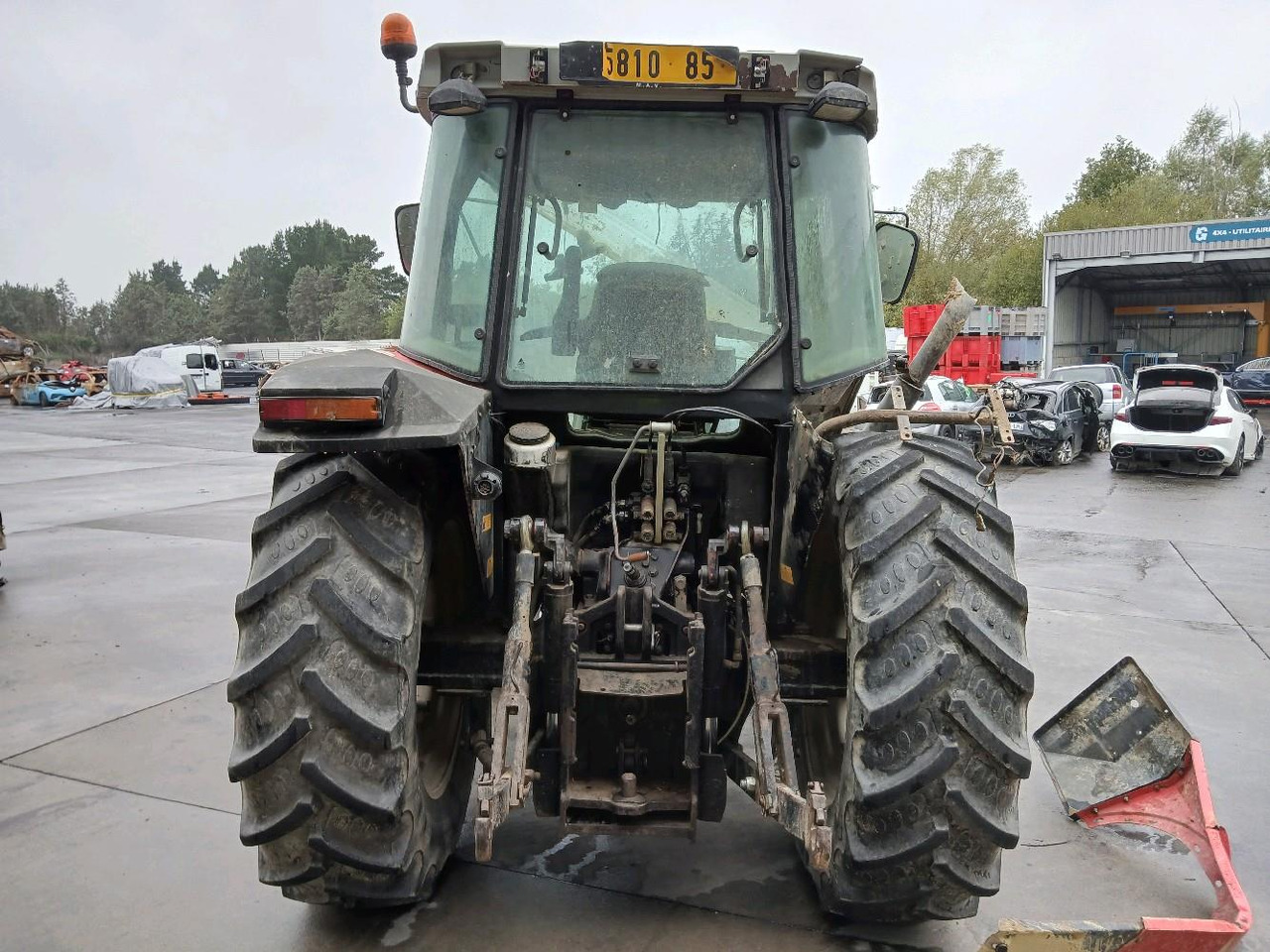 MASSEY FERGUSON 6245 - 장궤형 트랙터 : 사진 5 MASSEY FERGUSON 6245 - 장궤형 트랙터 : 사진 5