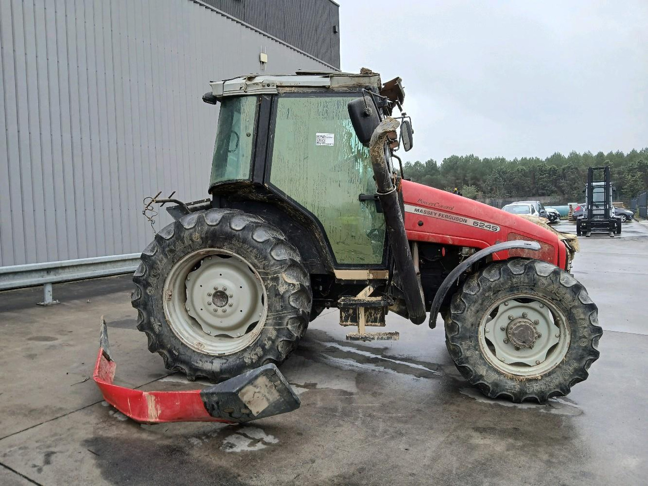 MASSEY FERGUSON 6245 - 장궤형 트랙터 : 사진 3 MASSEY FERGUSON 6245 - 장궤형 트랙터 : 사진 3