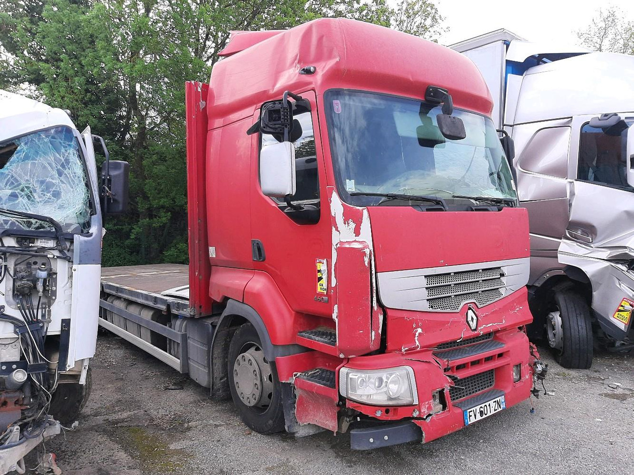 RENAULT PREMIUM 470 PLATEAU - 드롭사이드/ 플랫베드 트럭 : 사진 1 RENAULT PREMIUM 470 PLATEAU - 드롭사이드/ 플랫베드 트럭 : 사진 1