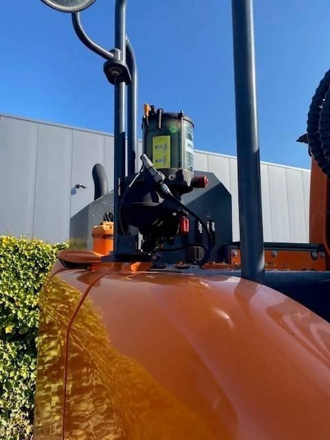 크롤러 굴삭기 Doosan DX140LCR-5 : 사진 20