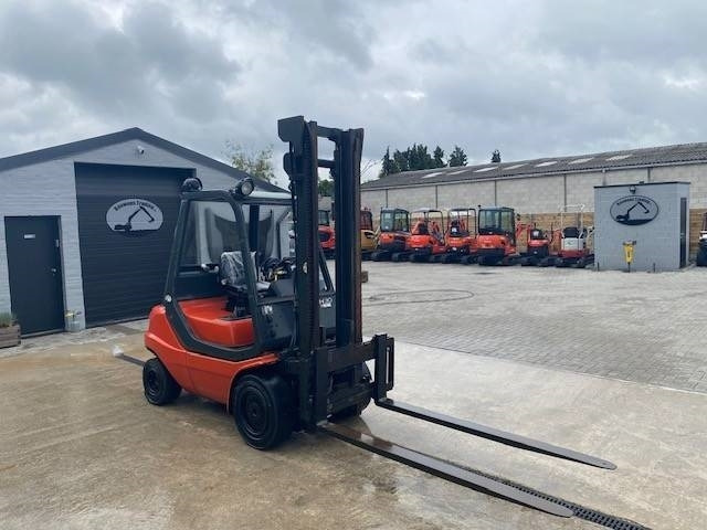Linde H 30 D-03 - 디젤 지게차 : 사진 4 Linde H 30 D-03 - 디젤 지게차 : 사진 4