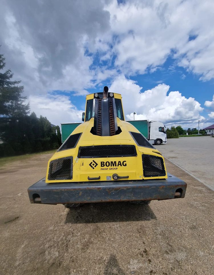 Bomag Bw 213 DH-4 - 롤러 : 사진 5 Bomag Bw 213 DH-4 - 롤러 : 사진 5
