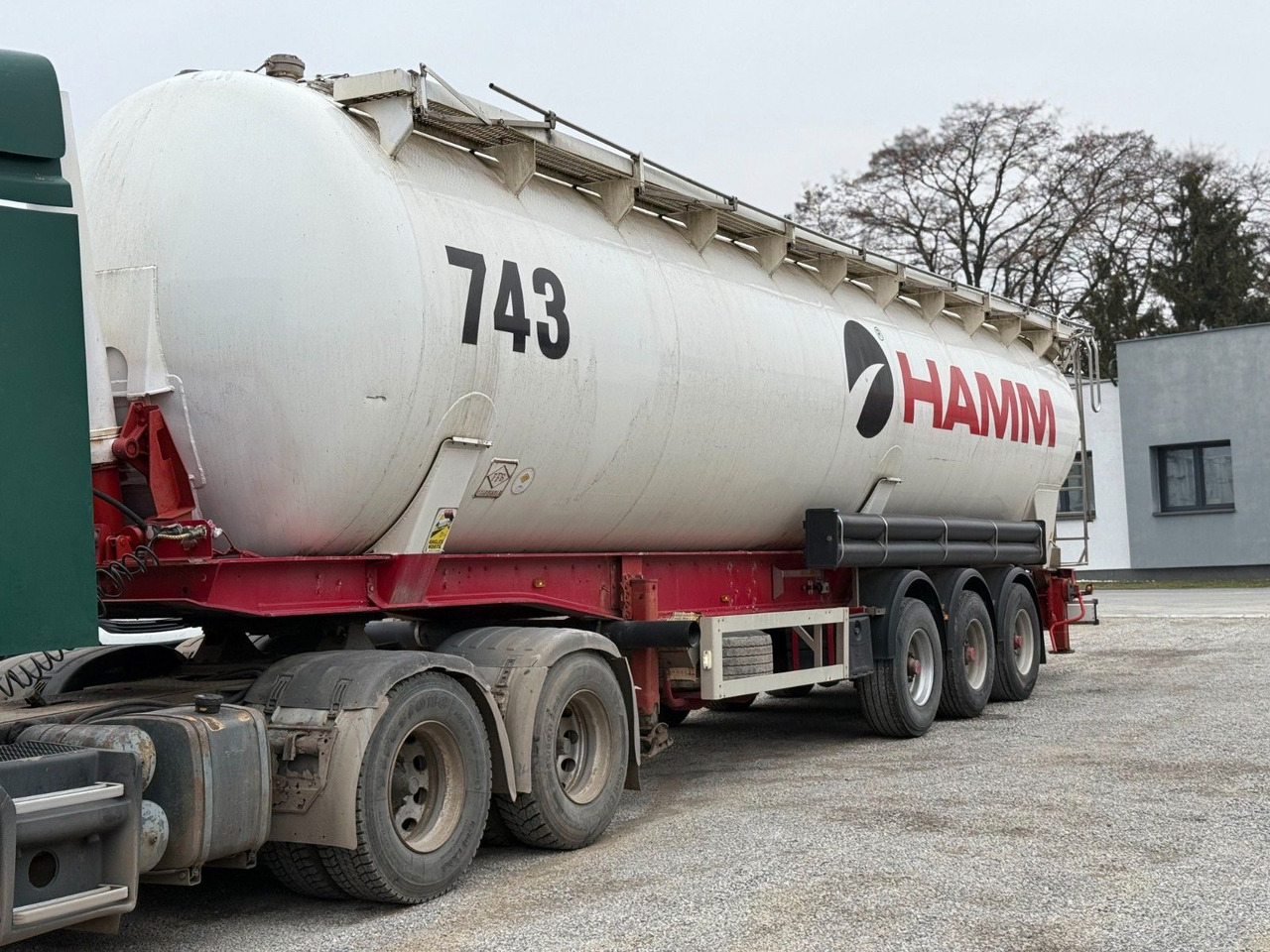 Feldbinder KIP 60.3 SILO AXLE BPW - 사일로 세미 트레일러 : 사진 3 Feldbinder KIP 60.3 SILO AXLE BPW - 사일로 세미 트레일러 : 사진 3