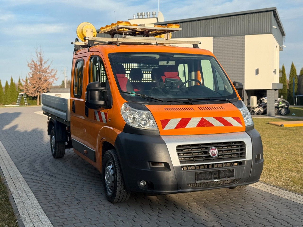 Fiat DUCATO WEBASTO DOPPLECABINE 7 SEAT - 플랫베드 밴 : 사진 3 Fiat DUCATO WEBASTO DOPPLECABINE 7 SEAT - 플랫베드 밴 : 사진 3
