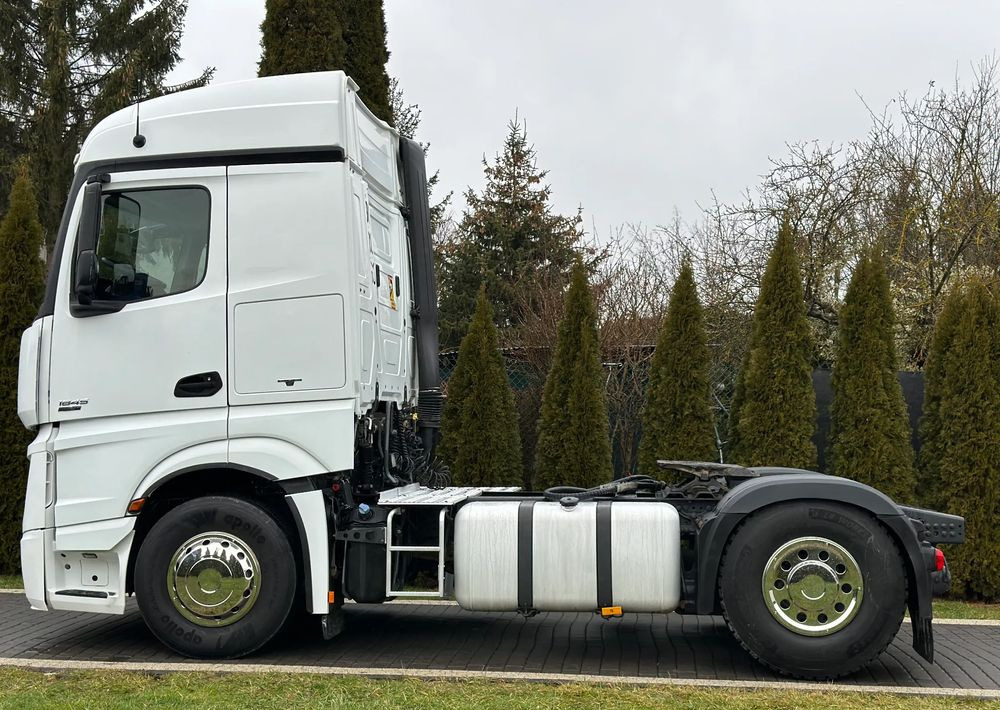 Mercedes-Benz ACTROS 1845 EURO 5 HYDRAILIKA - 트랙터 유닛 : 사진 4 Mercedes-Benz ACTROS 1845 EURO 5 HYDRAILIKA - 트랙터 유닛 : 사진 4