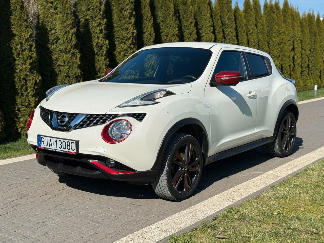 Nissan Juke N-Connecta - SUV : 사진 1 Nissan Juke N-Connecta - SUV : 사진 1