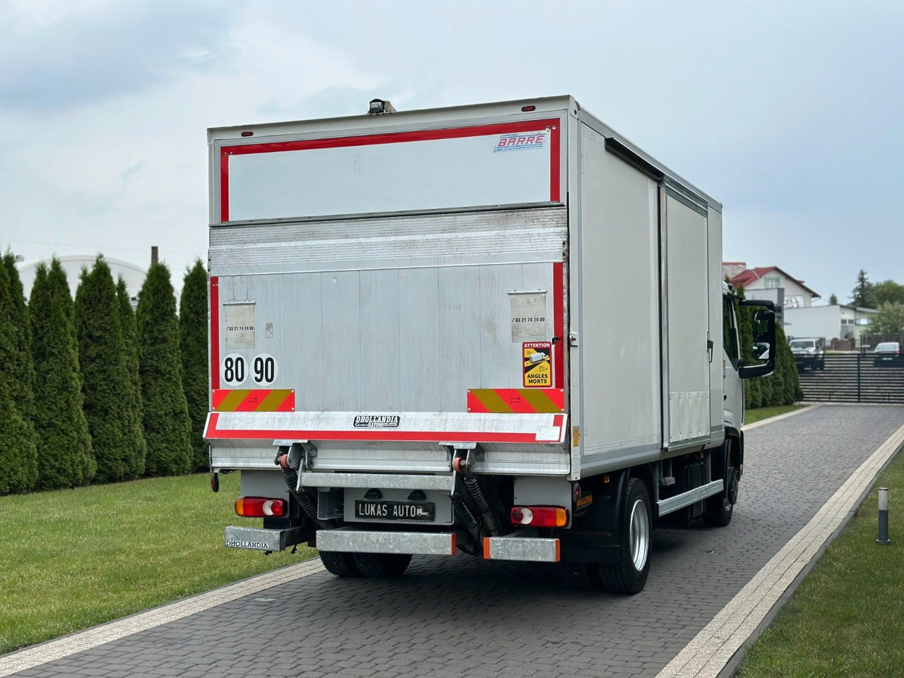 Renault D 7.5 LIFT 7,5 T AUTOMATIC GEARBOX CAMERA - 박스 트럭 : 사진 5 Renault D 7.5 LIFT 7,5 T AUTOMATIC GEARBOX CAMERA - 박스 트럭 : 사진 5