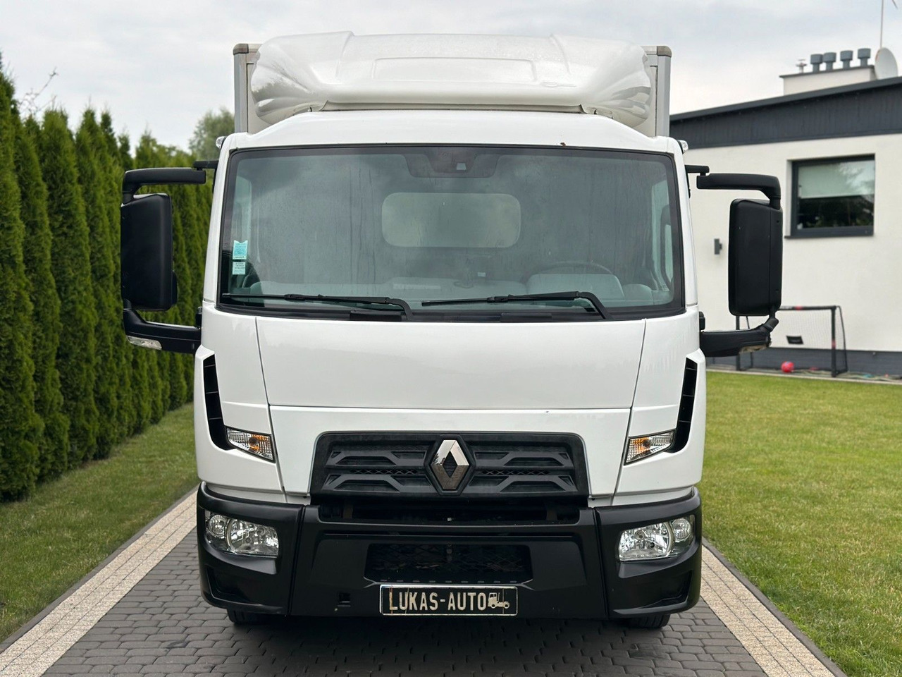 Renault D 7.5 LIFT 7,5 T AUTOMATIC GEARBOX CAMERA - 박스 트럭 : 사진 2 Renault D 7.5 LIFT 7,5 T AUTOMATIC GEARBOX CAMERA - 박스 트럭 : 사진 2