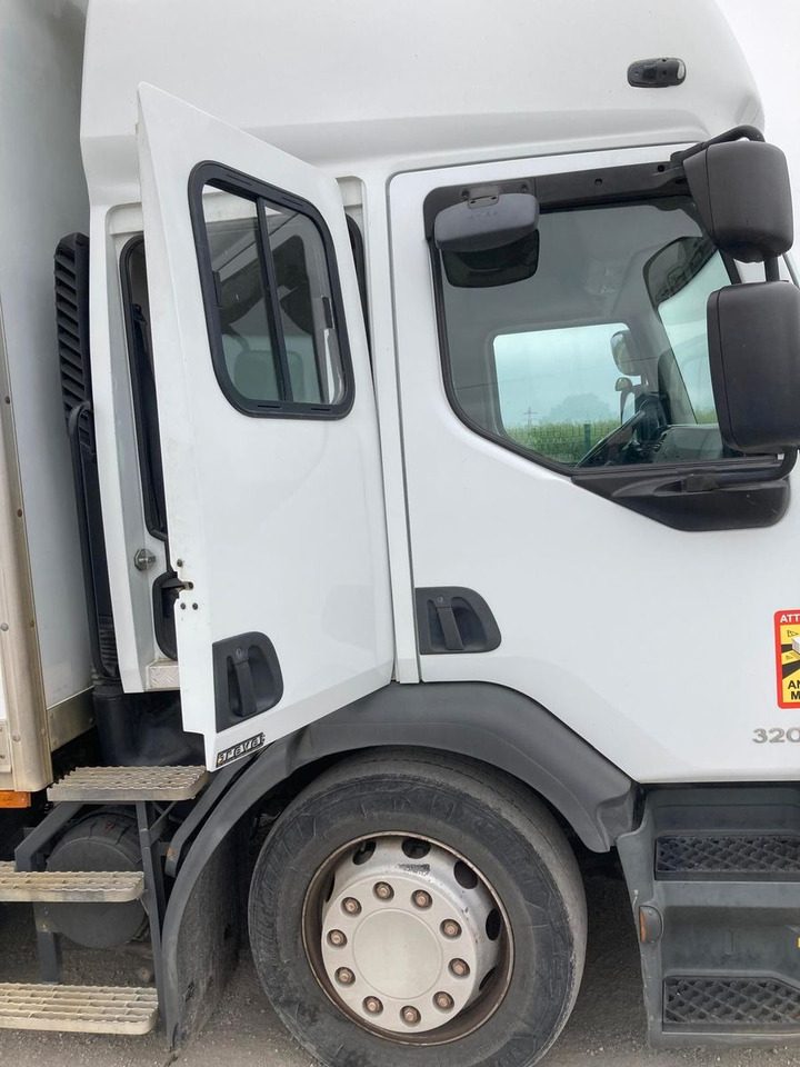 Renault PREMIUM 320 DXI 19 T - 박스 트럭 : 사진 3 Renault PREMIUM 320 DXI 19 T - 박스 트럭 : 사진 3