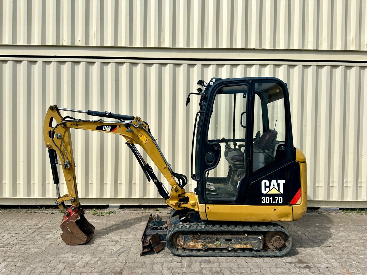 CAT 301.7D / 2014 Baujahr / 2.796 H - 미니 굴삭기 : 사진 1 CAT 301.7D / 2014 Baujahr / 2.796 H - 미니 굴삭기 : 사진 1