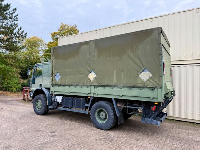 Iveco 140E24 4x4 / Armee / / Camper - 커튼사이더 트럭 : 사진 4 Iveco 140E24 4x4 / Armee / / Camper - 커튼사이더 트럭 : 사진 4