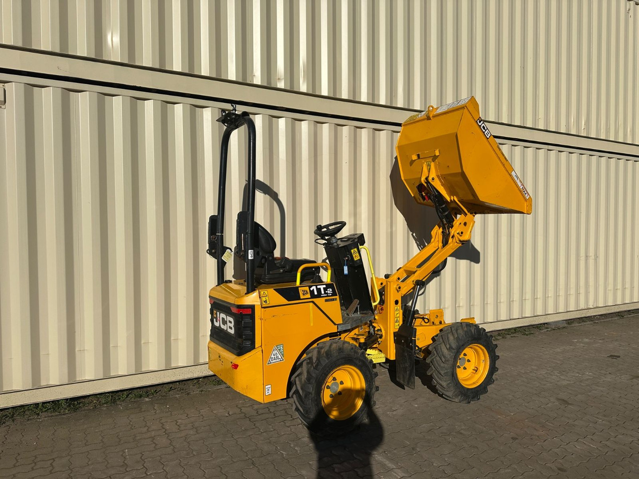 JCB 1T-2 High Tip Dumper, 632 Bh, 1.000 KG - 미니 덤프 : 사진 4 JCB 1T-2 High Tip Dumper, 632 Bh, 1.000 KG - 미니 덤프 : 사진 4