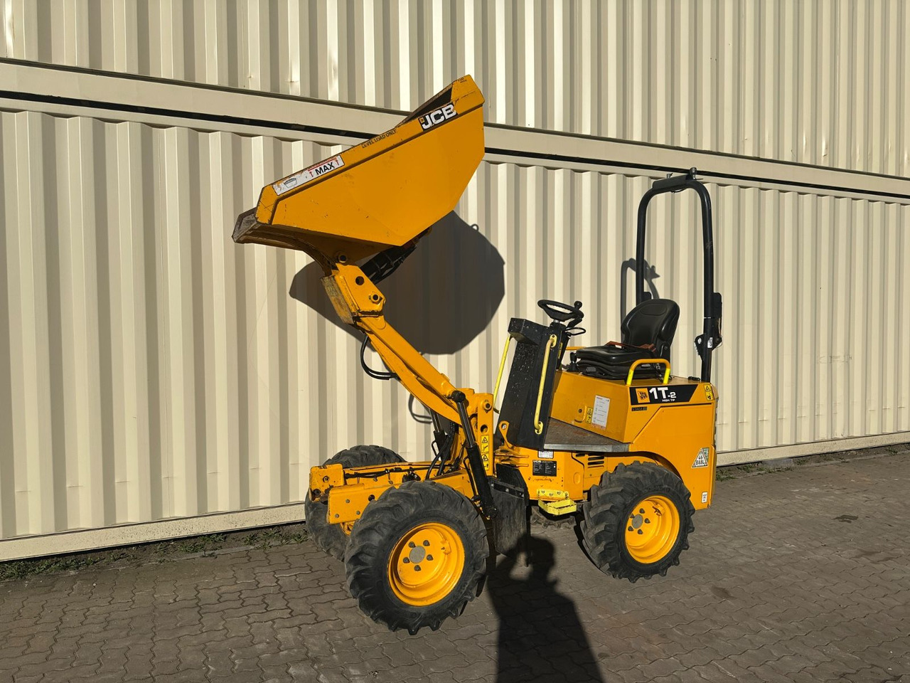 JCB 1T-2 High Tip Dumper, 632 Bh, 1.000 KG - 미니 덤프 : 사진 1 JCB 1T-2 High Tip Dumper, 632 Bh, 1.000 KG - 미니 덤프 : 사진 1