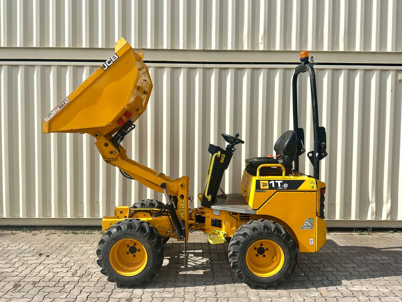 JCB 1T-2 High Tip Dumper, 811 Bh, 1.000 KG - 미니 덤프 : 사진 1 JCB 1T-2 High Tip Dumper, 811 Bh, 1.000 KG - 미니 덤프 : 사진 1