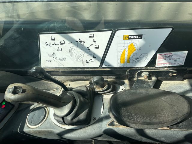 리스 JCB 520-40 / 2017 BJ / 2.297 Bh / 4 Meter / 2 Tonnen JCB 520-40 / 2017 BJ / 2.297 Bh / 4 Meter / 2 Tonnen : 사진 13 리스 JCB 520-40 / 2017 BJ / 2.297 Bh / 4 Meter / 2 Tonnen JCB 520-40 / 2017 BJ / 2.297 Bh / 4 Meter / 2 Tonnen : 사진 13