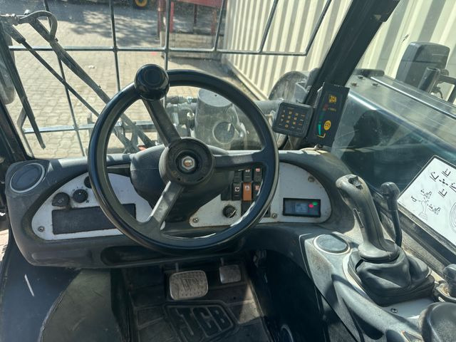 리스 JCB 520-40 / 2017 BJ / 2.297 Bh / 4 Meter / 2 Tonnen JCB 520-40 / 2017 BJ / 2.297 Bh / 4 Meter / 2 Tonnen : 사진 12 리스 JCB 520-40 / 2017 BJ / 2.297 Bh / 4 Meter / 2 Tonnen JCB 520-40 / 2017 BJ / 2.297 Bh / 4 Meter / 2 Tonnen : 사진 12