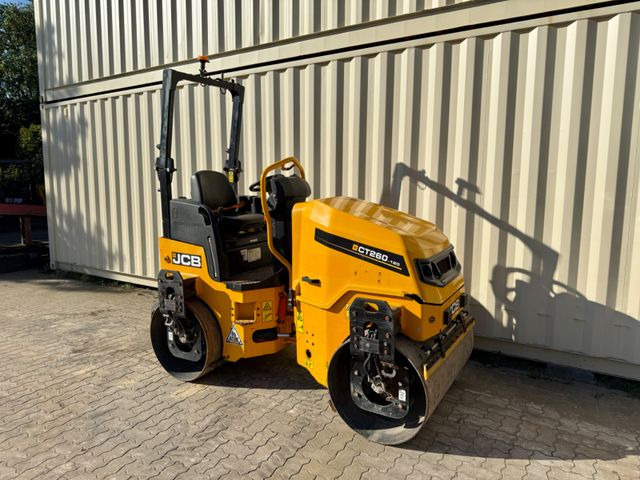 JCB CT260-120 / 2019 BJ / 751 H / 2.560 KG - 로드 롤러 : 사진 4 JCB CT260-120 / 2019 BJ / 751 H / 2.560 KG - 로드 롤러 : 사진 4