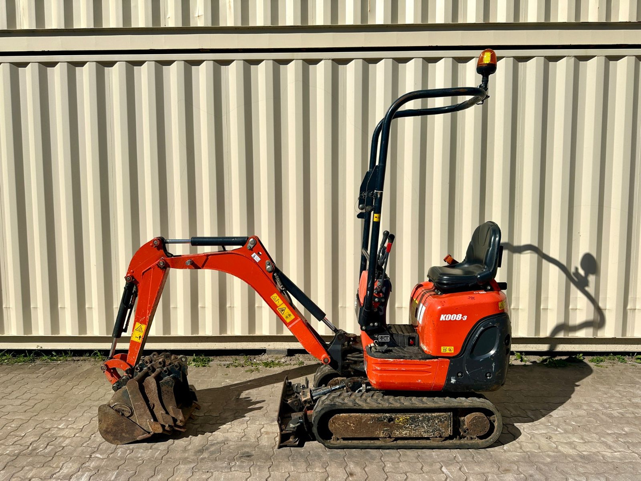Kubota K008-3 / 2021 BJ / 725 H / 4 x Löffel - 미니 굴삭기 : 사진 1 Kubota K008-3 / 2021 BJ / 725 H / 4 x Löffel - 미니 굴삭기 : 사진 1
