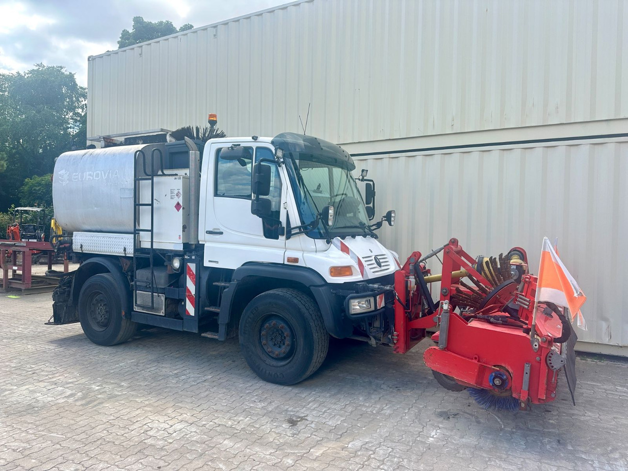 Unimog U400 Schäfer-Technic Bitum/Asphalt / TÜV 02/2026 - 아스팔트 기계 : 사진 4 Unimog U400 Schäfer-Technic Bitum/Asphalt / TÜV 02/2026 - 아스팔트 기계 : 사진 4