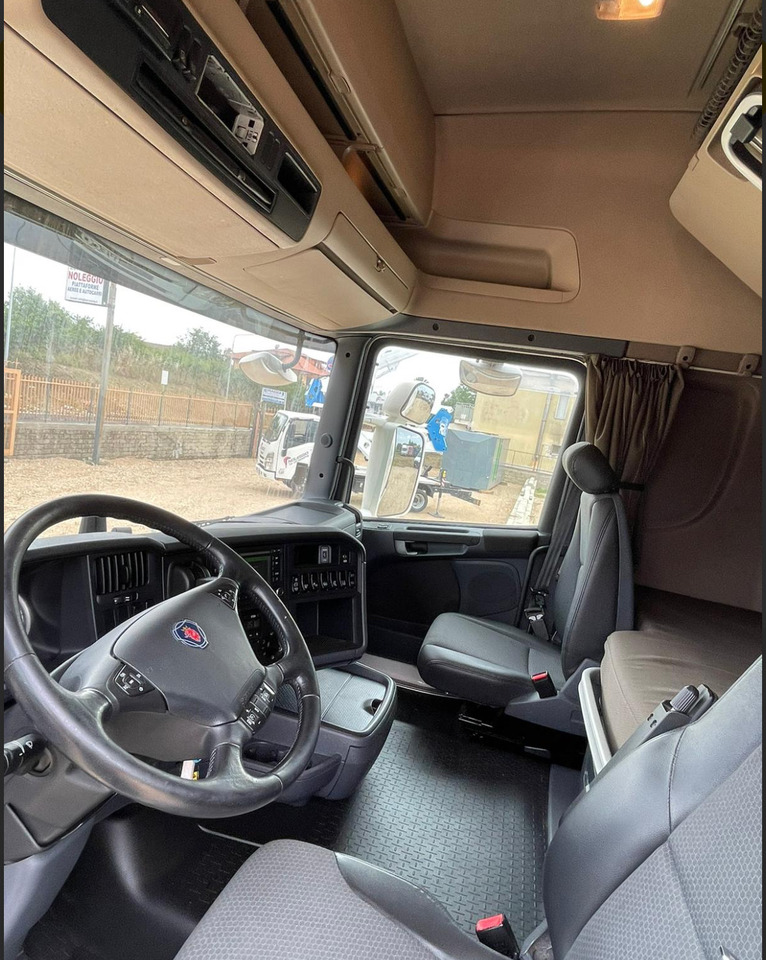 SCANIA R490 TOP LINE - 트랙터 유닛 : 사진 3 SCANIA R490 TOP LINE - 트랙터 유닛 : 사진 3