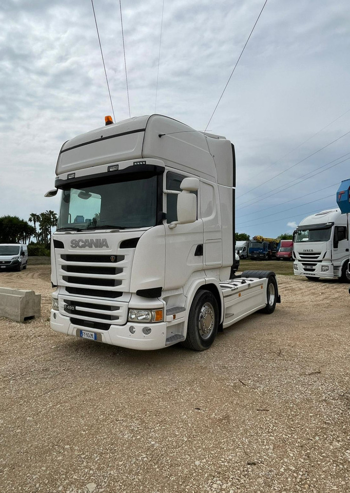 SCANIA R490 TOP LINE - 트랙터 유닛 : 사진 1 SCANIA R490 TOP LINE - 트랙터 유닛 : 사진 1