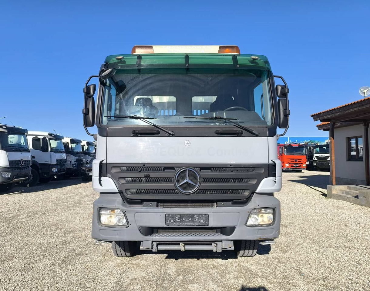 MERCEDES-BENZ Actros 1855 4X4 - 덤프트럭 : 사진 2 MERCEDES-BENZ Actros 1855 4X4 - 덤프트럭 : 사진 2