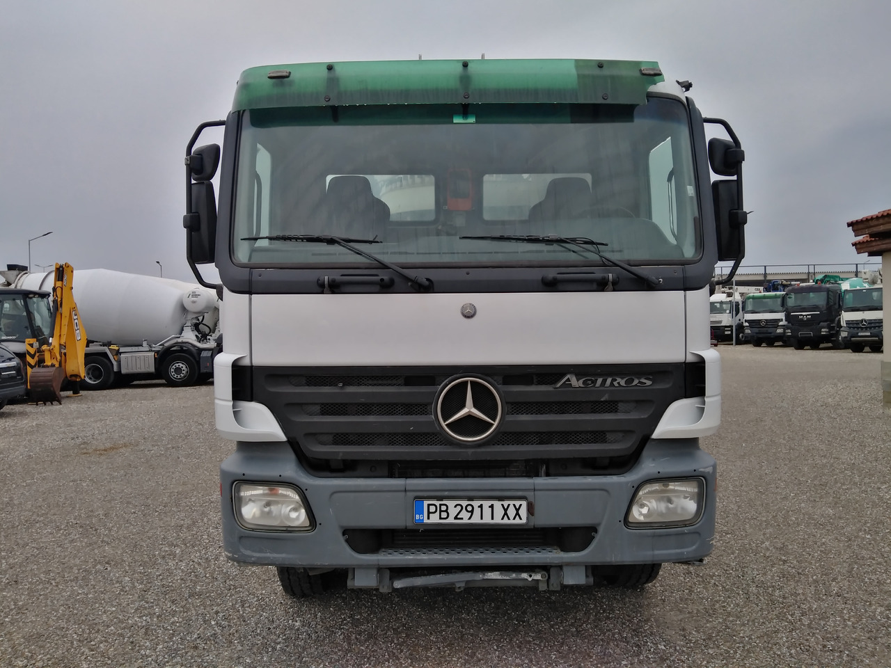 Mercedes-Benz ACTROS 4144 PUTZMEISTER M42 - 콘크리트 펌프 트럭 : 사진 2 Mercedes-Benz ACTROS 4144 PUTZMEISTER M42 - 콘크리트 펌프 트럭 : 사진 2