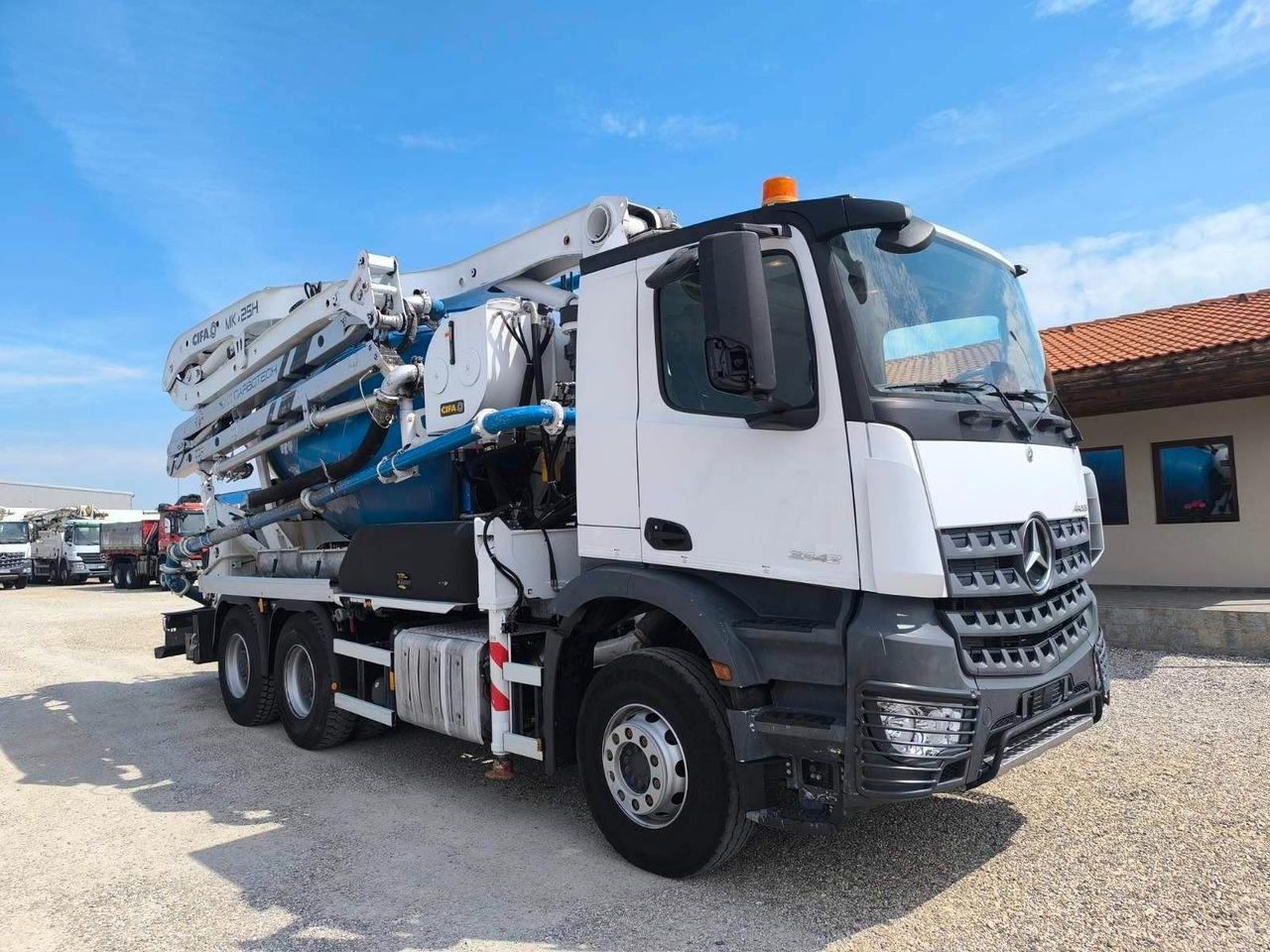 Mercedes-Benz AROCS 3342 CIFA MK25H - 콘크리트 펌프 트럭 : 사진 1 Mercedes-Benz AROCS 3342 CIFA MK25H - 콘크리트 펌프 트럭 : 사진 1