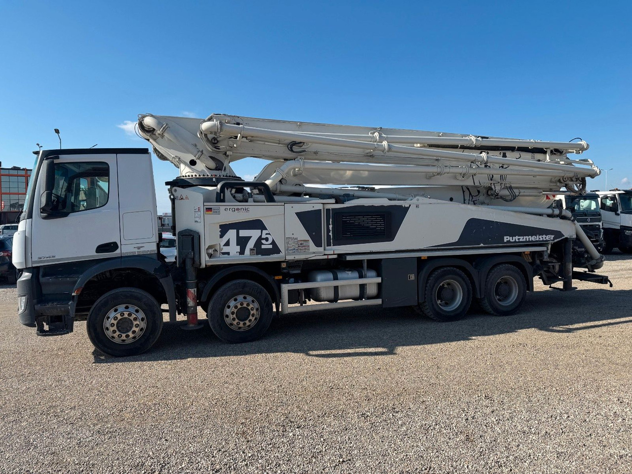 Mercedes-Benz AROCS 3743 PUTZMEISTER M47-5 - 콘크리트 펌프 트럭 : 사진 4 Mercedes-Benz AROCS 3743 PUTZMEISTER M47-5 - 콘크리트 펌프 트럭 : 사진 4