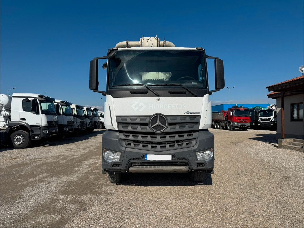 Mercedes-Benz AROCS 3743 PUTZMEISTER M47-5 - 콘크리트 펌프 트럭 : 사진 2 Mercedes-Benz AROCS 3743 PUTZMEISTER M47-5 - 콘크리트 펌프 트럭 : 사진 2