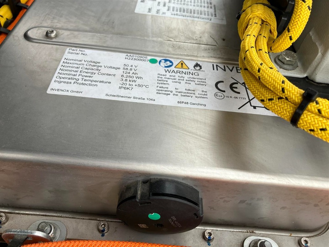 BOMAG DE BW 100 ADe-5 - 롤러 : 사진 3 BOMAG DE BW 100 ADe-5 - 롤러 : 사진 3