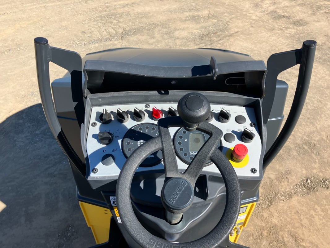 신규 롤러 BOMAG DE BW 120 AD-5 Stage V/Tier 4f : 사진 8 신규 롤러 BOMAG DE BW 120 AD-5 Stage V/Tier 4f : 사진 8