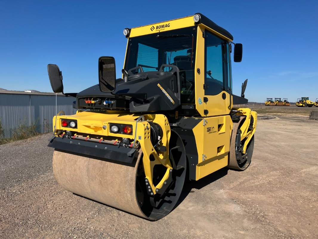 BOMAG DE BW 174 APO-4v Stage V/Tier 4f - 로드 롤러 : 사진 1 BOMAG DE BW 174 APO-4v Stage V/Tier 4f - 로드 롤러 : 사진 1