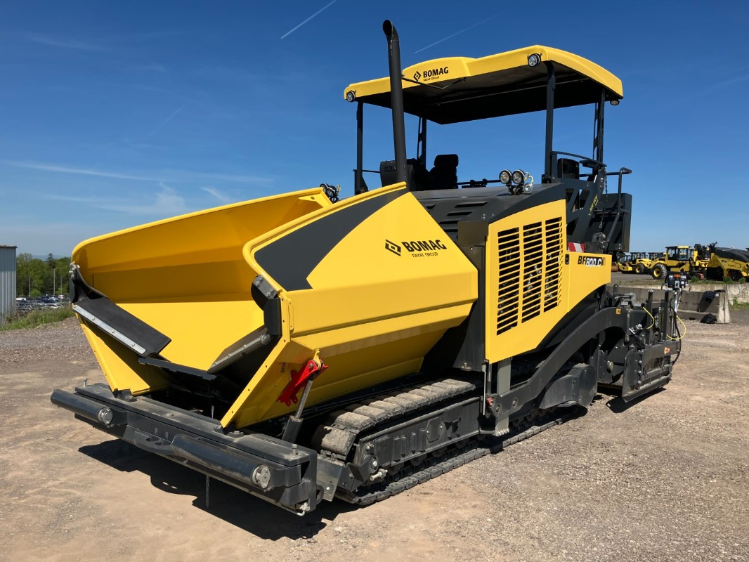 BOMAG IT BF 800 C S600 Stage IIIa/Tier 3 - 아스팔트 포장기 : 사진 1 BOMAG IT BF 800 C S600 Stage IIIa/Tier 3 - 아스팔트 포장기 : 사진 1