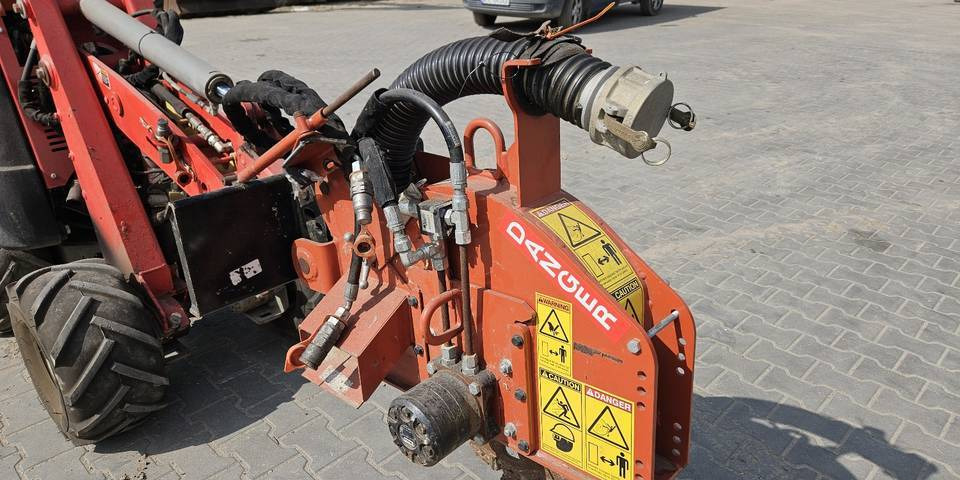 Ditch Witch MicroTrench MT6 piła pod światłowód do cięcia asfaltu/betonu - 콘크리트 장비 : 사진 2 Ditch Witch MicroTrench MT6 piła pod światłowód do cięcia asfaltu/betonu - 콘크리트 장비 : 사진 2