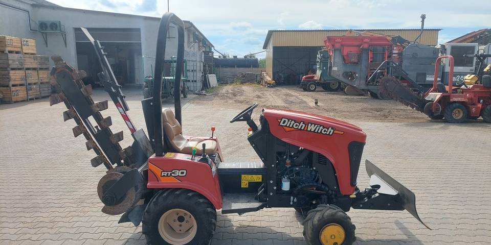 Koparka łańcuchowa Ditch Witch RT30 - 트렌처 : 사진 5 Koparka łańcuchowa Ditch Witch RT30 - 트렌처 : 사진 5