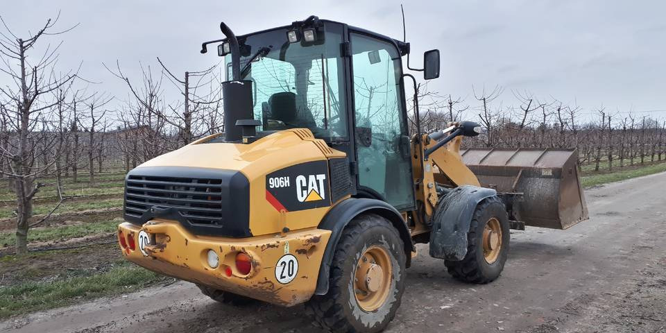 Ładowarka Caterpillar 906H widły + łyżka - 휠 로더 : 사진 4 Ładowarka Caterpillar 906H widły + łyżka - 휠 로더 : 사진 4