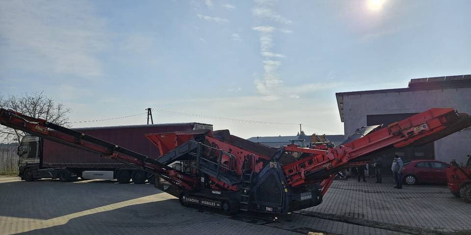 Przesiewacz mobilny Sandvik QE241 tylko 2980 h - 스크리너 : 사진 5 Przesiewacz mobilny Sandvik QE241 tylko 2980 h - 스크리너 : 사진 5