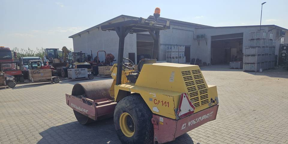 Walec drogowy Dynapac CA141C guma-stal 4800 kg - 압축기 : 사진 4 Walec drogowy Dynapac CA141C guma-stal 4800 kg - 압축기 : 사진 4