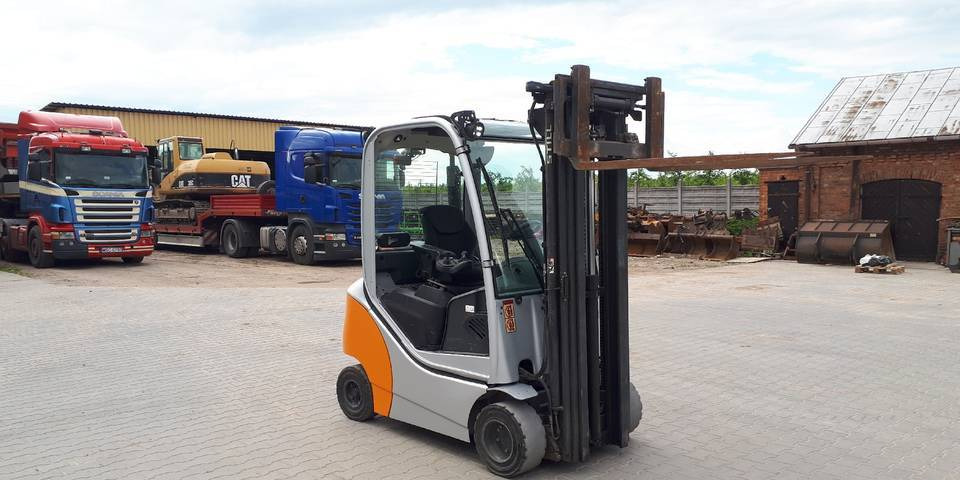 Wózek widłowy Still RX70-20 triplex przesuw - LPG 지게차 : 사진 4 Wózek widłowy Still RX70-20 triplex przesuw - LPG 지게차 : 사진 4