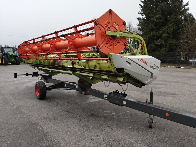 Claas Lexion 670 - 목초수확기 : 사진 2 Claas Lexion 670 - 목초수확기 : 사진 2