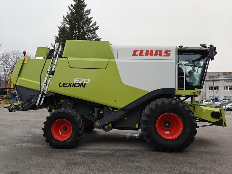 Claas Lexion 670 - 목초수확기 : 사진 3 Claas Lexion 670 - 목초수확기 : 사진 3
