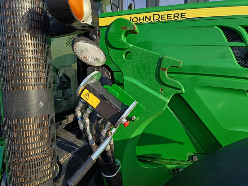 John Deere 6140R - 장궤형 트랙터 : 사진 5 John Deere 6140R - 장궤형 트랙터 : 사진 5