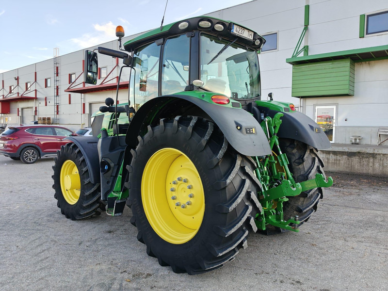 John Deere 6215R Autopowr - 장궤형 트랙터 : 사진 5 John Deere 6215R Autopowr - 장궤형 트랙터 : 사진 5
