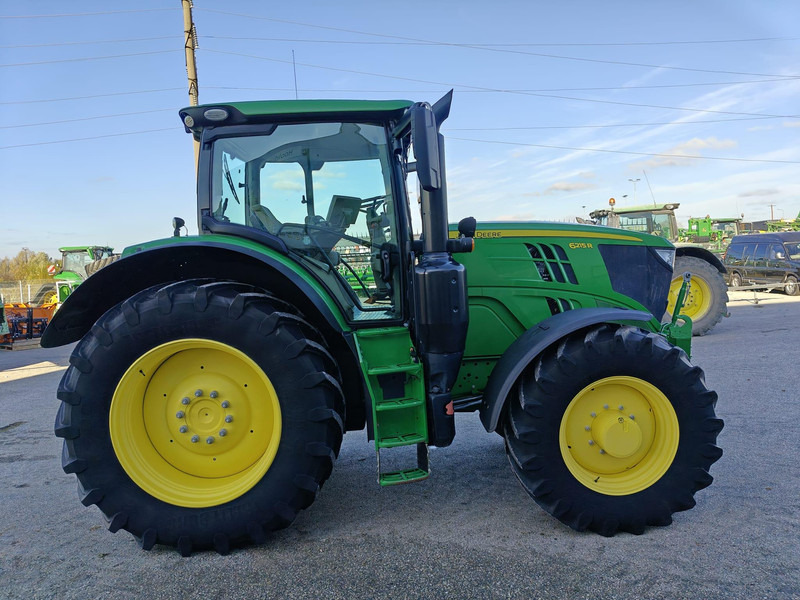 John Deere 6215R Autopowr - 장궤형 트랙터 : 사진 2 John Deere 6215R Autopowr - 장궤형 트랙터 : 사진 2