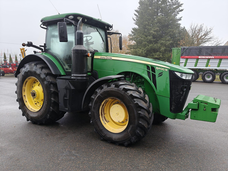 John Deere 8400R - 장궤형 트랙터 : 사진 1 John Deere 8400R - 장궤형 트랙터 : 사진 1